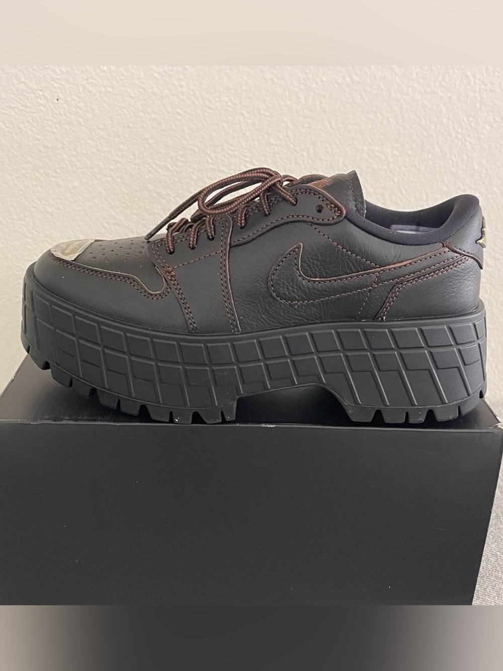 Size 8 - Nike WMNS Air Jordan 1 Brooklyn Low Leather Black Cacao HF3184-002 NEW